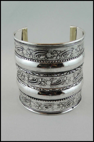 Patterned Metal Arm Cuff