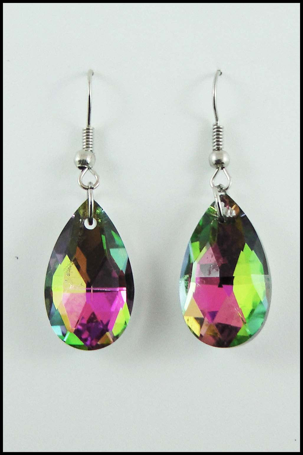 Teardrop Jewel Necklace and Earring Set