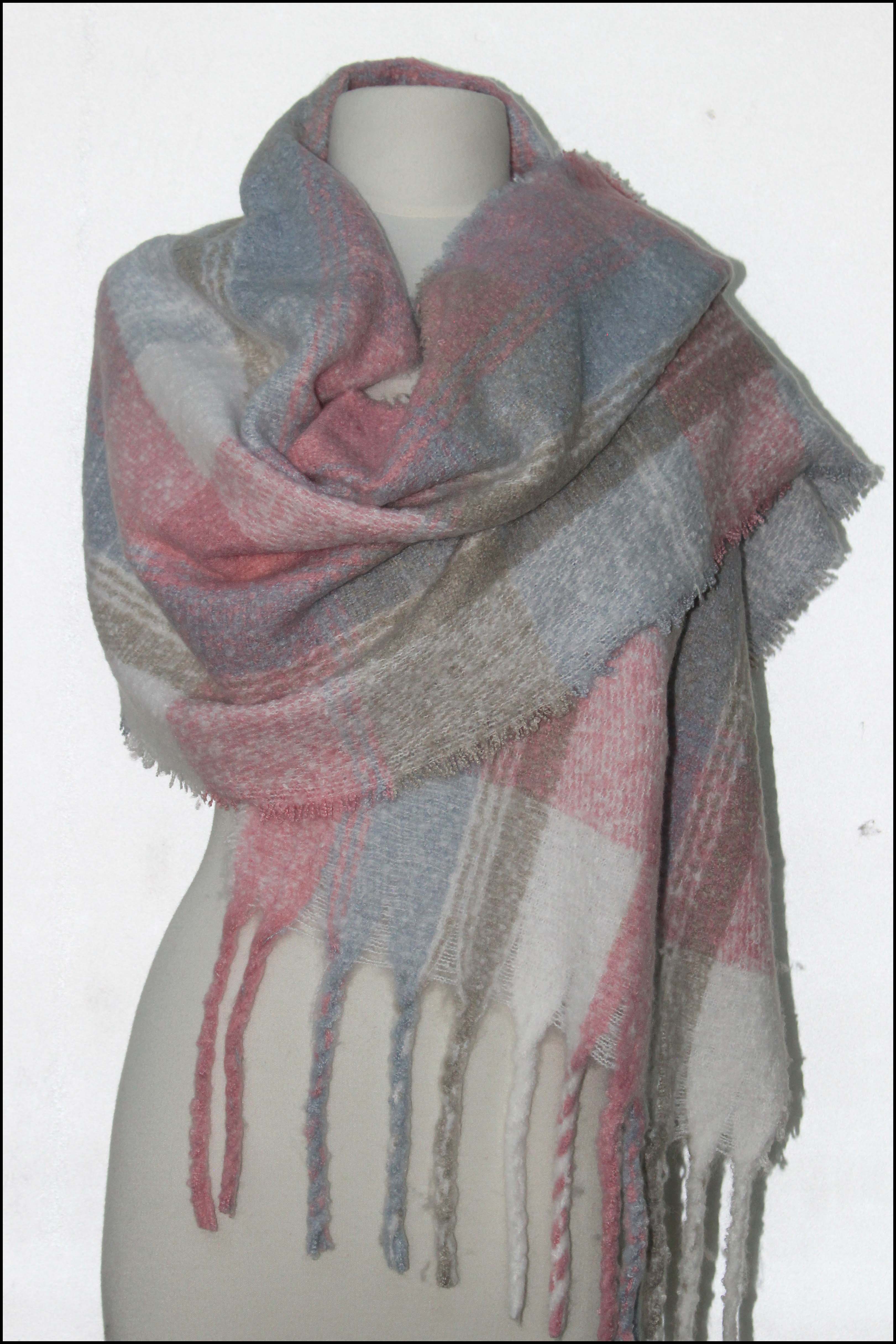 Plaid Patterned Oblong Scarf w/Fringe