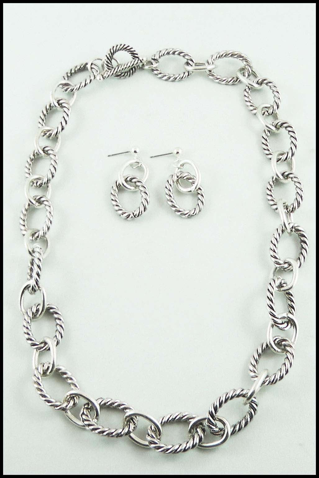Twist Chain Link Necklace and Earring Set