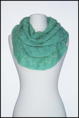 Soft Light-knit Infinity Scarf with Intricate Detailing