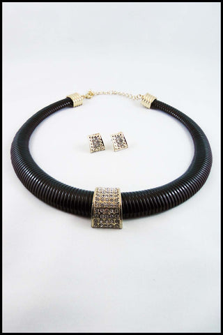 Serpentine Choker Style Jewellery Set