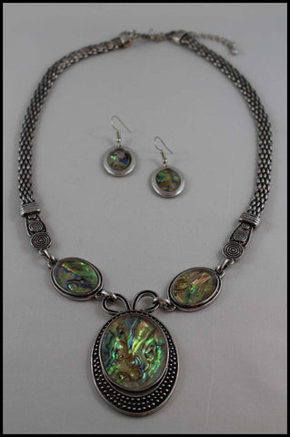 Abalone Pendant Necklace Set