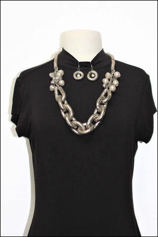 Large Snake Chain Link w/Glass & Pearl Beaded Accents Necklace Set