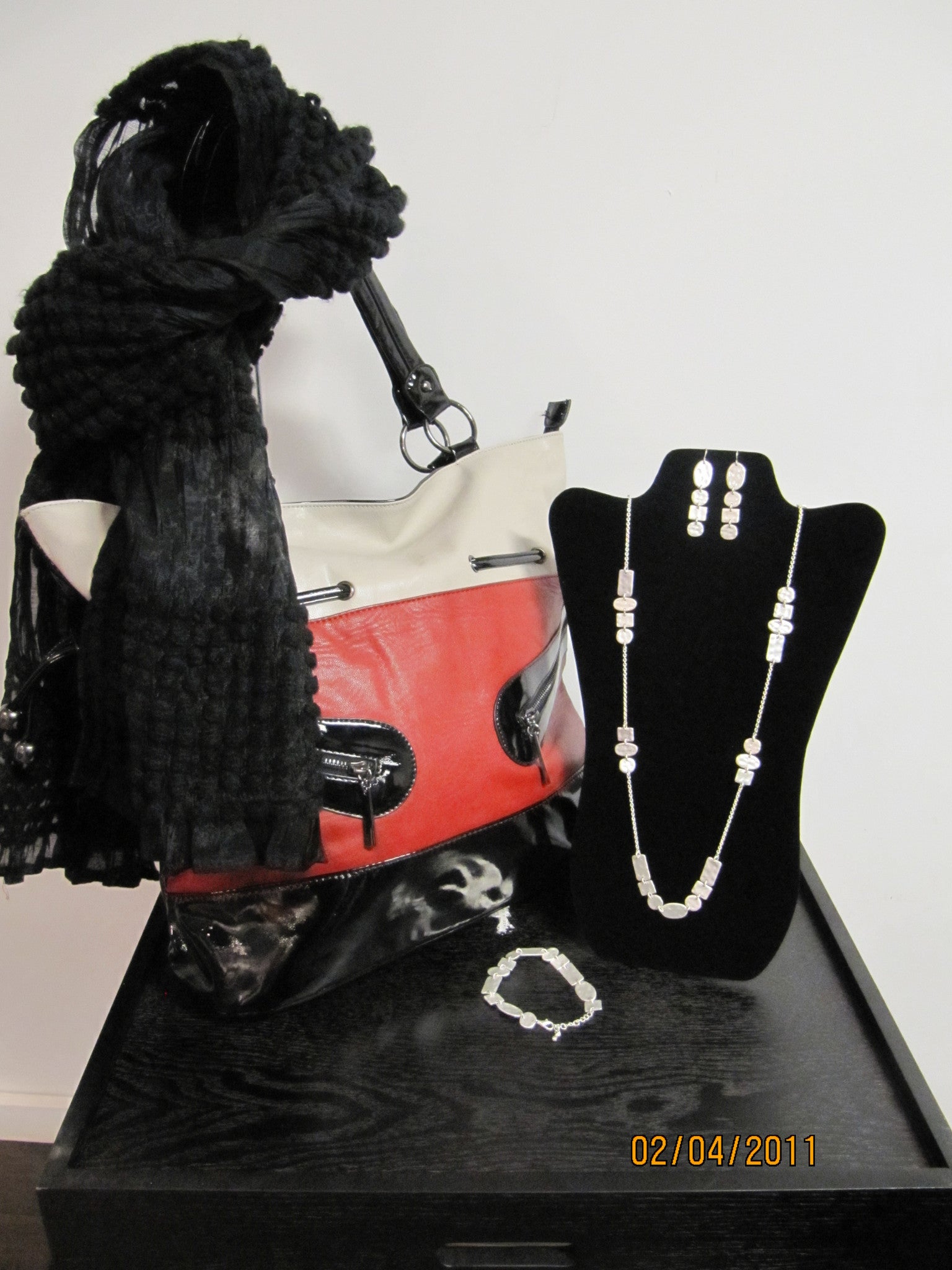 Fashion Accessories Group in Red