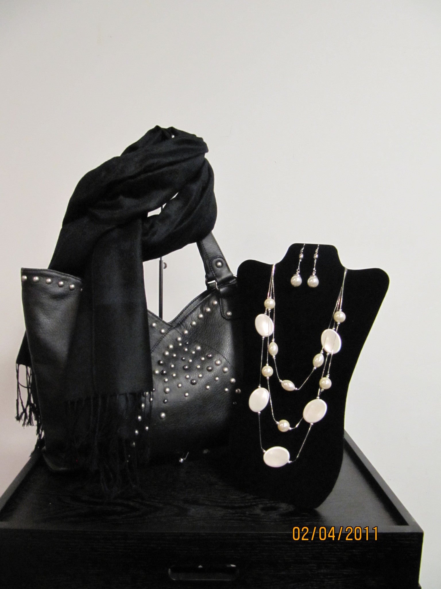Fashion Accessory Group in Black